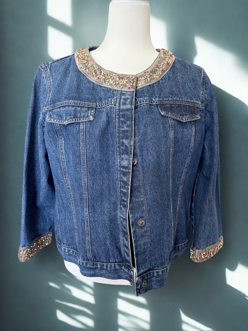 Liz Claiborne Denim Jacket LP, Briggs Black Top L & Bracelet
